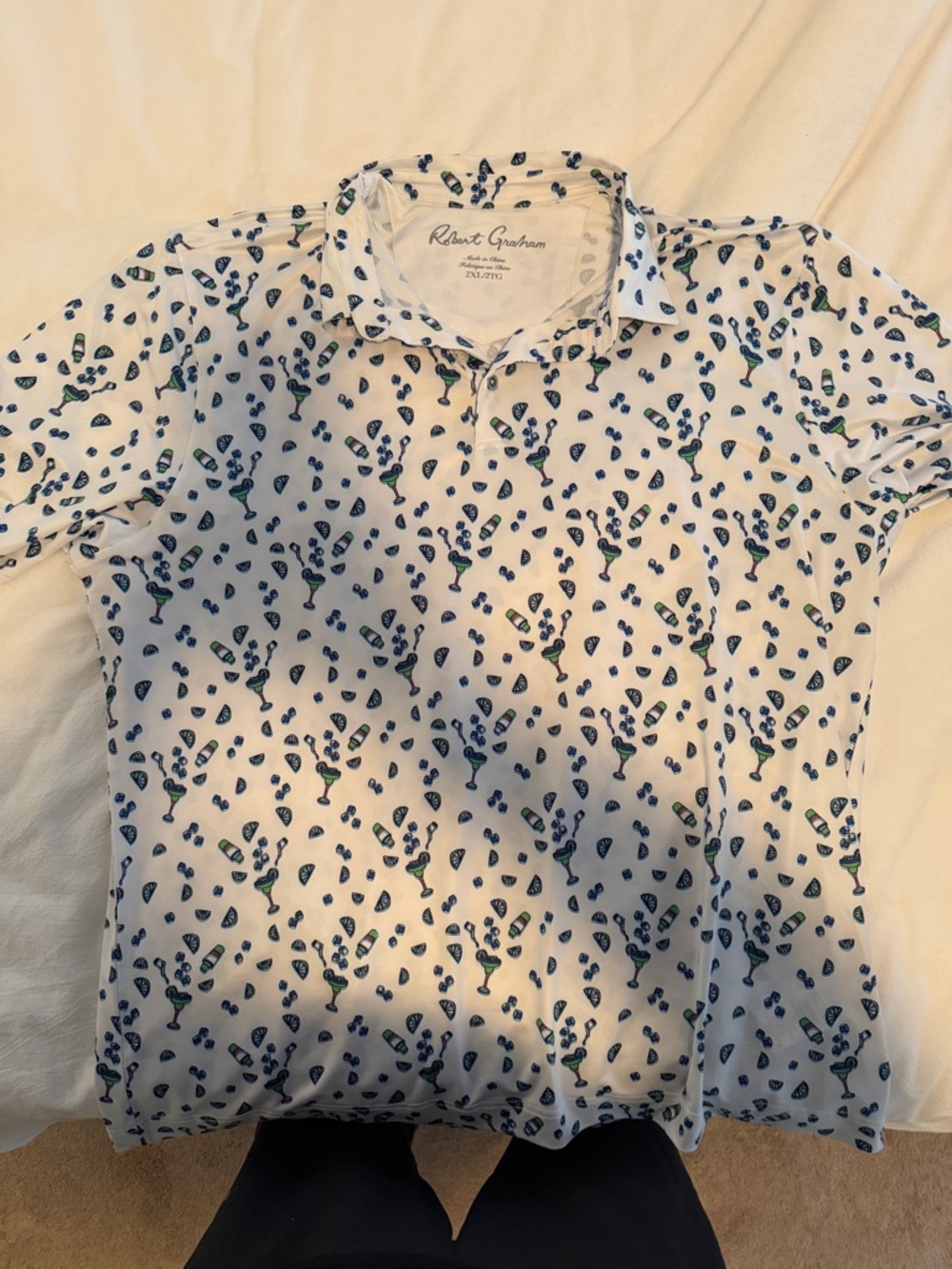 Robert Graham White Short-Sleeve Button-Up with Blue & Green Cocktail Print